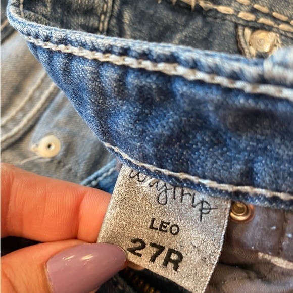Day trip Leo  vintage Y2K distressed embroidered stitch jeans - Picture 9 of 14
